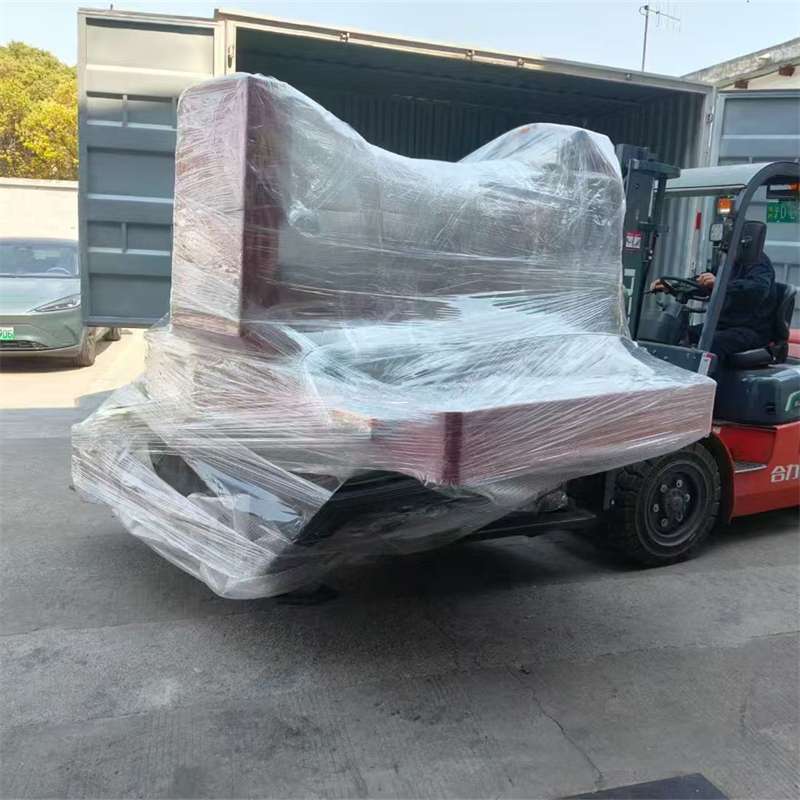 零陵区克拉玛依区：物流专线的高效货运之旅